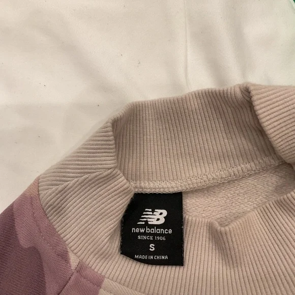 New Balance Women's Pink and Cream Camouflage Sweatshirt - Picture 7 of 10